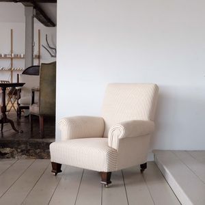 Chairs & Seating image