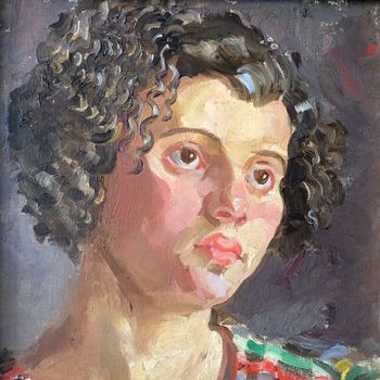 Wavy Bob Portrait