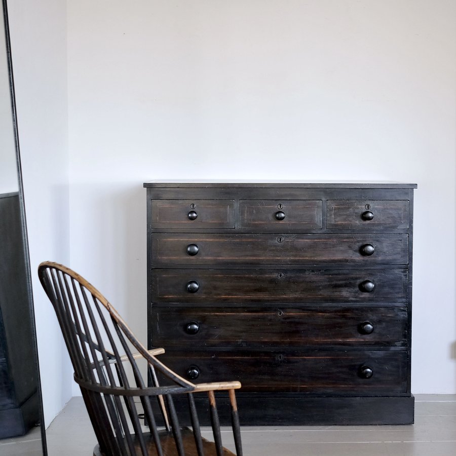 Antique Shop Drawers › Puckhaber Decorative Antiques › specialists in