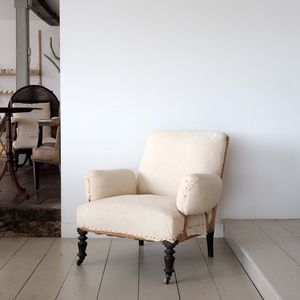 Chairs & Seating image