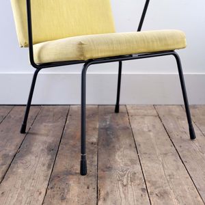 Pair of 1401 Lounge Chairs