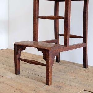English High Chair