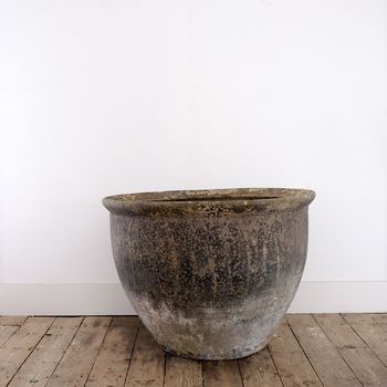Huge Ponne Pot