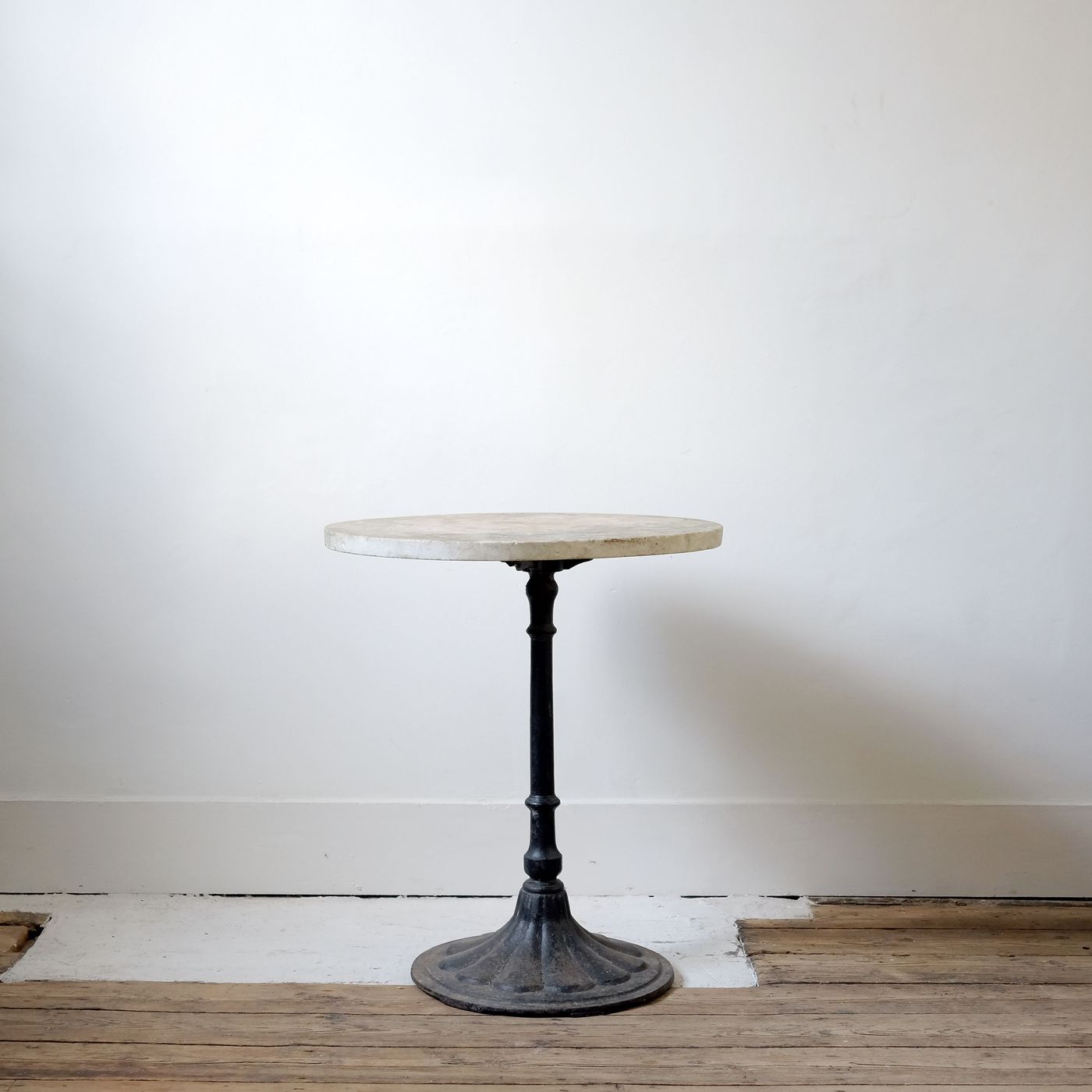 Oval Marble Top Bistro Table › Puckhaber Decorative Antiques › specialists in French decorative