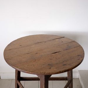 Early 19th Century Cricket Table