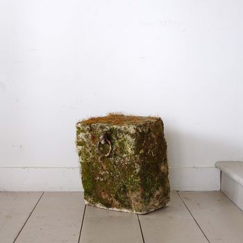 Antique Sandstone Tethering Block