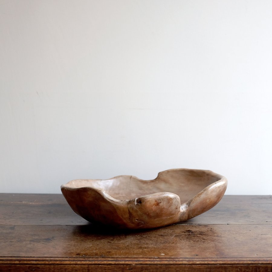 Sculptural Bowl › Puckhaber Decorative Antiques › specialists in decorative antiques for over 35
