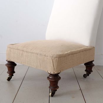 Quality Slipper Chair