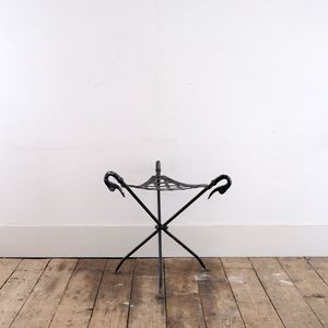 Swan Head Stool
